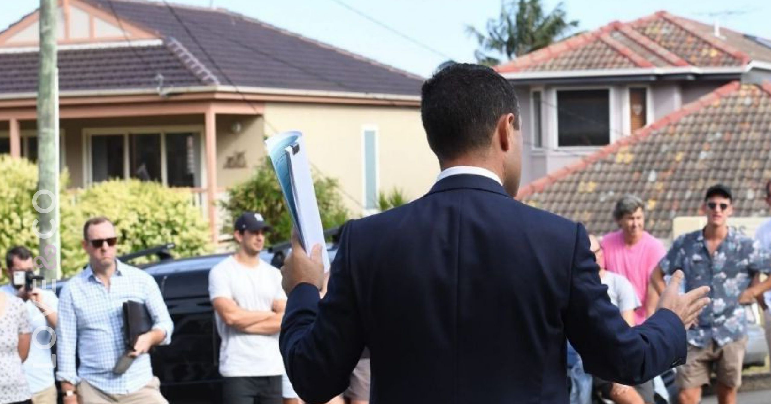 Auction vs Off-Market - Which Drives the Best Result?