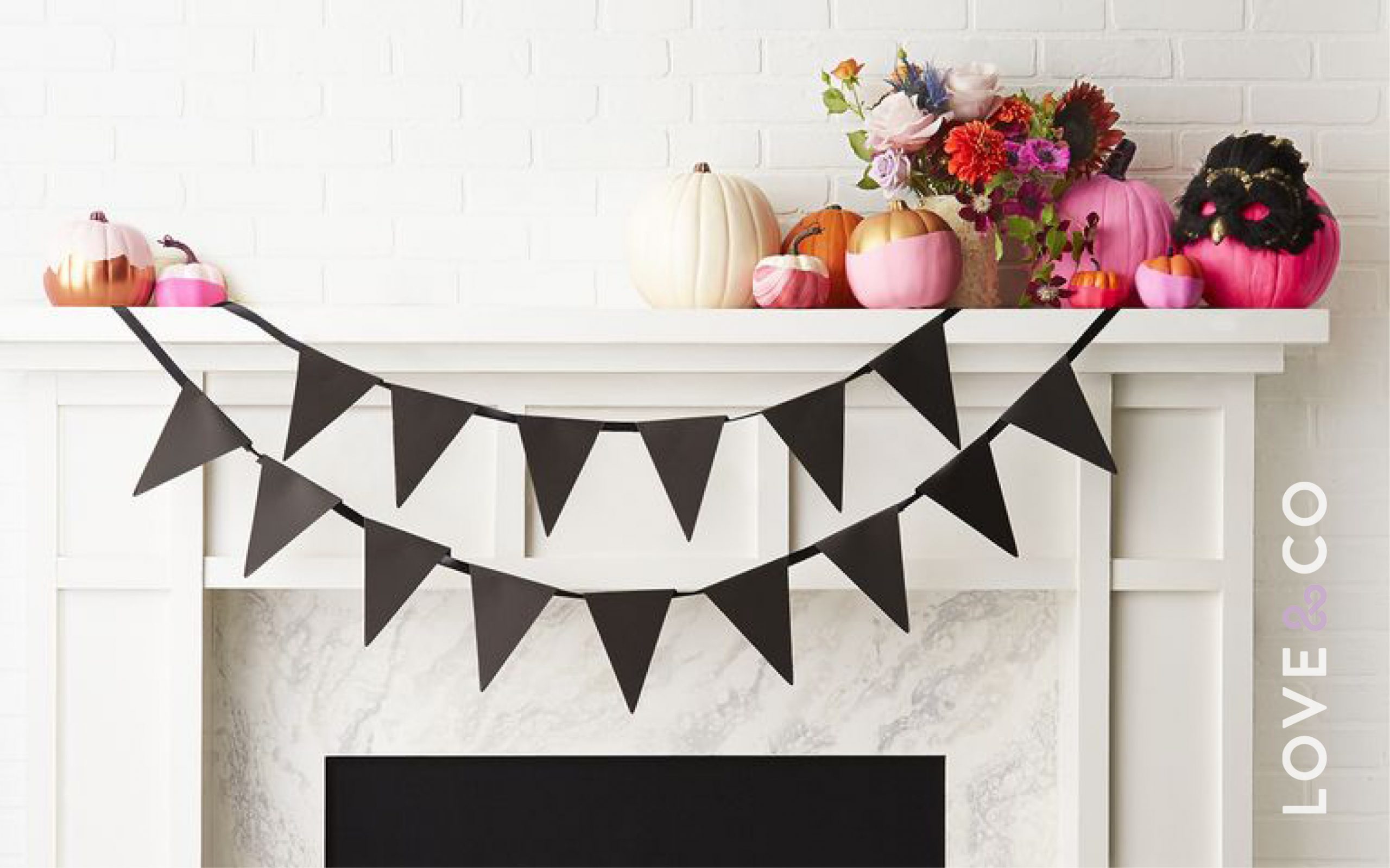 Easy and Spooktacular Halloween Decorations!