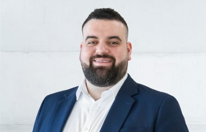 Elias Karpathakis