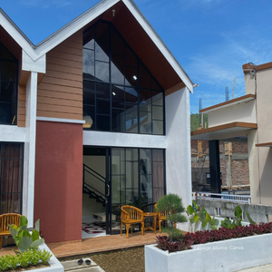 Townhouses and Low-Maintenance Homes